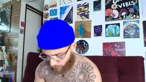 Snapshot of vickingcock7 chatting on 27, 10, 2025 vickingcock7 online show from 27, 10, 2025