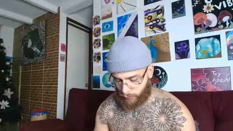 Snapshot of vickingcock7 chatting on 6, 11, 2025 vickingcock7 online show from 6, 11, 2025