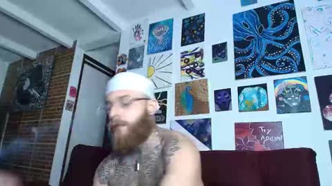 Snapshot of vickingcock7 chatting on 21, 11, 2025 vickingcock7 online show from 21, 11, 2025