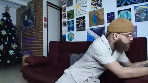 Snapshot of vickingcock7 chatting on 22, 11, 2025 vickingcock7 online show from 22, 11, 2025