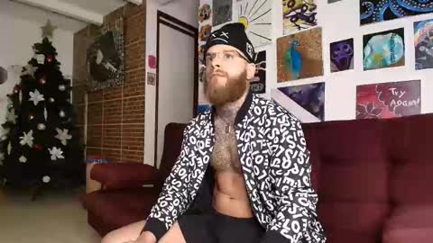 Snapshot of vickingcock7 chatting on 24, 11, 2025 vickingcock7 online show from 24, 11, 2025