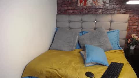 VICTORIA online show from 9, 3, 2025