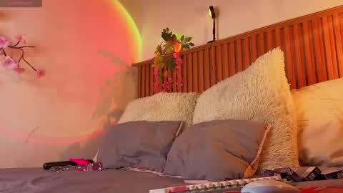 VICTORIA online show from 8, 10, 2025