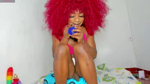 Snapshot of vicky_hotteei chatting on 12, 11, 2025 vicky manuela online show from 12, 11, 2025