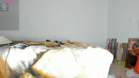 Snapshot of vicky_hotteei chatting on 27, 3, 2026 vicky manuela online show from 27, 3, 2026