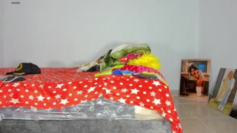 Snapshot of vicky_hotteei chatting on 7, 4, 2026 vicky manuela online show from 7, 4, 2026