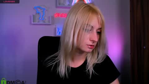vicky_kim online show from 12, 7, 2026