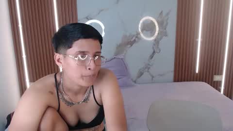 Snapshot of vicky_wel chatting on 16, 3, 2026 Victoria y Danniela online show from 16, 3, 2026
