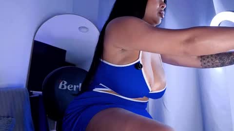 Vicky Greys online show from 2, 10, 2025