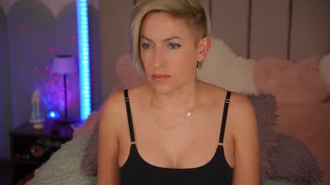 vickysecret96 online show from 14, 10, 2025