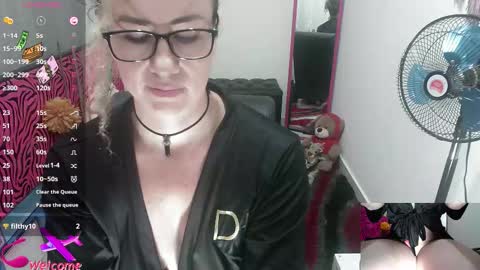 Valentina online show from 3, 11, 2025