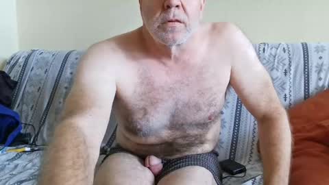 Snapshot of vicretro74 chatting on 3, 6, 2026 Vic online show from 3, 6, 2026