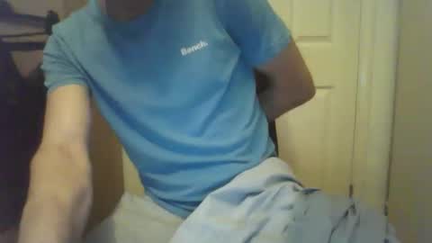 Snapshot of victor_1486 chatting on 13, 12, 2025 victor_1486 online show from 13, 12, 2025