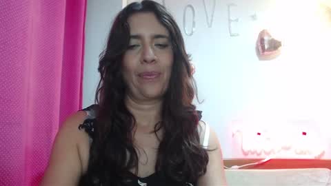 Hi guys   Im victoria  Be the one who can control me in PVT online show from 9, 3, 2025