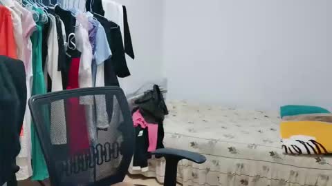 Snapshot of victoria991 chatting on 5, 11, 2025 victoria991 online show from 5, 11, 2025