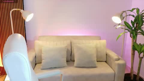 Snapshot of victoria___moon chatting on 3, 2, 2026 victoria online show from 3, 2, 2026