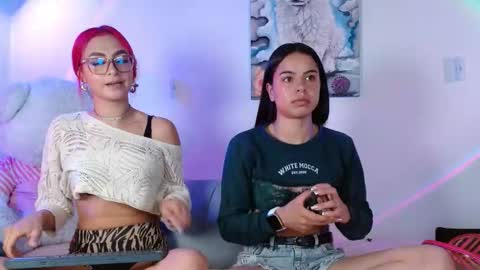 Snapshot of victoria__bear chatting on 3, 3, 2026 victoria online show from 3, 3, 2026