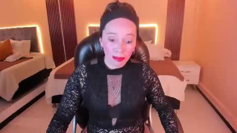 Snapshot of victoria__blake chatting on 1, 7, 2026 victoria__blake online show from 1, 7, 2026