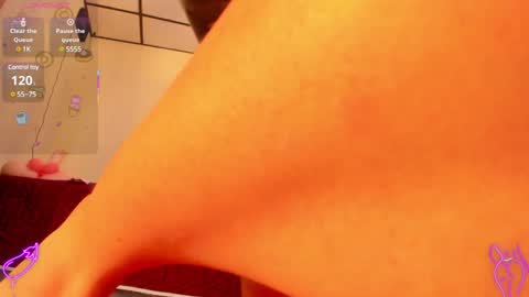 Victoria Coopeer online show from 25, 1, 2025