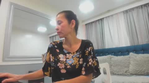 Snapshot of victoria__grey_ chatting on 14, 4, 2026 Victoria grey online show from 14, 4, 2026
