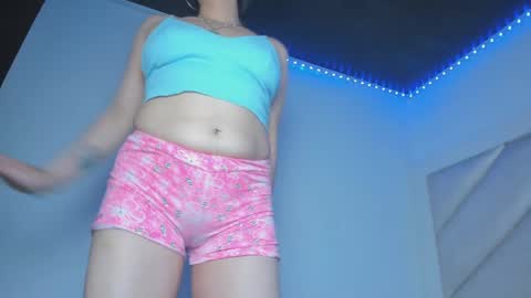 Snapshot of victoria__js_ chatting on 5, 6, 2026 Victoria online show from 5, 6, 2026