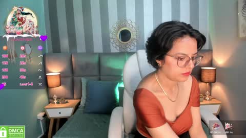 Snapshot of victoria_byte chatting on 4, 1, 2025 Victoria online show from 4, 1, 2025