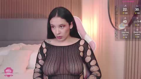 Victoria Collins online show from 4, 2, 2025