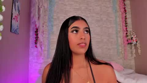 Snapshot of victoria_figueroa chatting on 17, 7, 2026 Victoria online show from 17, 7, 2026