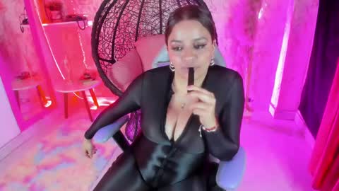 Snapshot of victoria_floyd1 chatting on 25, 2, 2025 victoria_floyd1 online show from 25, 2, 2025