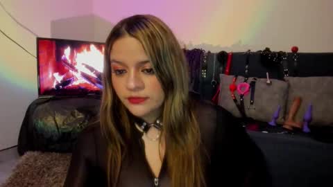 Snapshot of victoria_floyd1 chatting on 28, 9, 2025 victoria_floyd1 online show from 28, 9, 2025