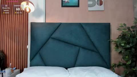 Victoria Harris online show from 3, 11, 2025