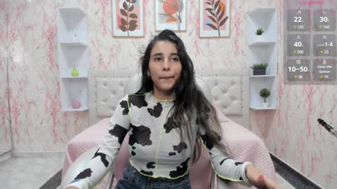 Victoria Houston  online show from 2, 12, 2024