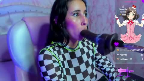 Victoria Houston  online show from 22, 2, 2025