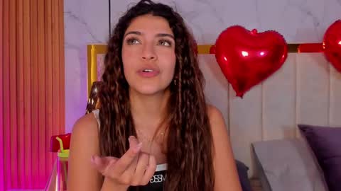 Snapshot of victoria_joliegb chatting on 15, 2, 2025 Victoria Lozano online show from 15, 2, 2025