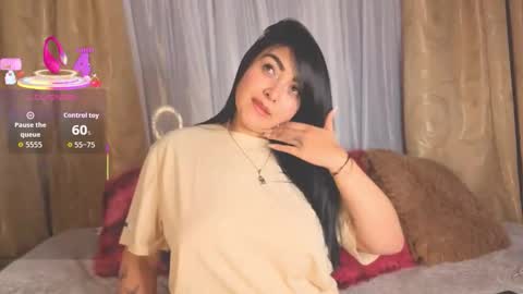 Snapshot of victoria_jonhss chatting on 13, 11, 2025 Victoria online show from 13, 11, 2025