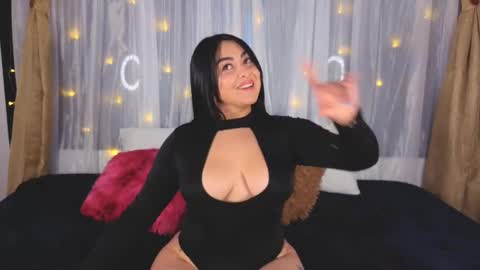 Snapshot of victoria_jonhss chatting on 20, 11, 2025 Victoria online show from 20, 11, 2025