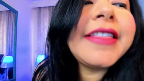 Snapshot of victoria_kim_lee chatting on 8, 6, 2026 Victoria online show from 8, 6, 2026
