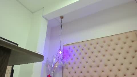 Snapshot of victoria_kitt chatting on 16, 6, 2026 victoria_kitt online show from 16, 6, 2026
