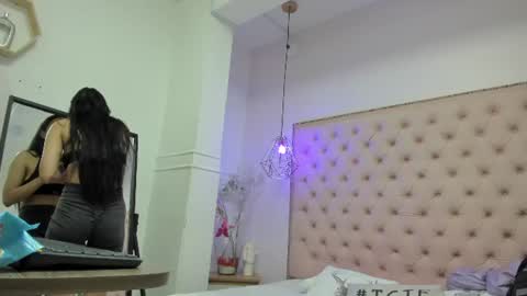 Snapshot of victoria_kitt chatting on 21, 6, 2026 victoria_kitt online show from 21, 6, 2026