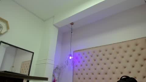 Snapshot of victoria_kitt chatting on 30, 6, 2026 victoria_kitt online show from 30, 6, 2026