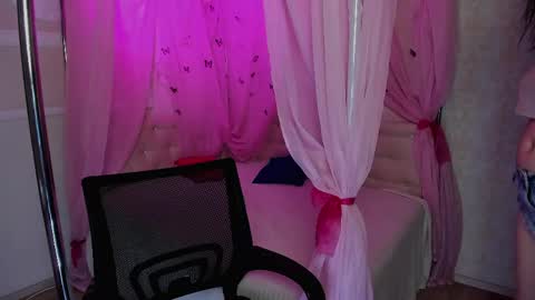 Snapshot of victoria_panther chatting on 22, 3, 2026 Victoria online show from 22, 3, 2026