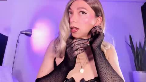 D A N I online show from 24, 11, 2025