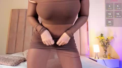 VICTORIA online show from 3, 2, 2026