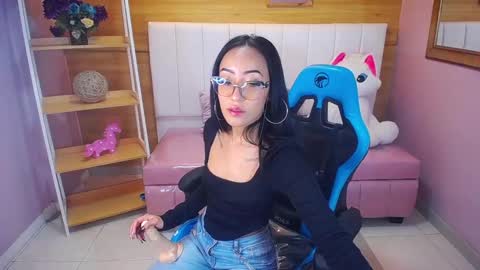 Victoria  online show from 10, 2, 2025