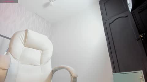 Victoria Sofia online show from 25, 3, 2026