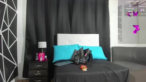 Victoria Zans  online show from 4, 10, 2025