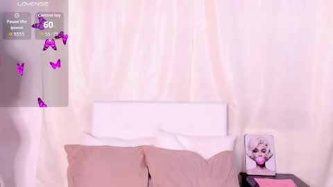 Victoria Zans  online show from 16, 12, 2025