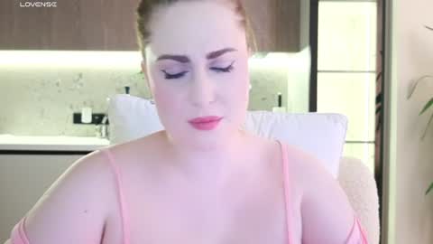 Miss V online show from 28, 7, 2026