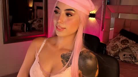 Snapshot of victoriagolden chatting on 30, 1, 2025 VICTORIA online show from 30, 1, 2025