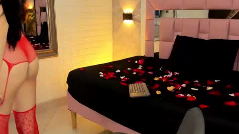 Snapshot of victoriagolden chatting on 15, 2, 2025 VICTORIA online show from 15, 2, 2025